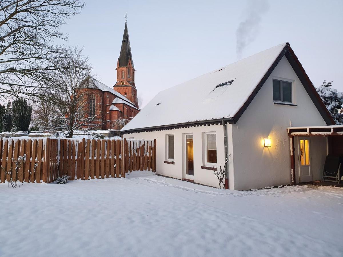 Ferienhaus An Der Nordsee - Familienfreundlich, Gut Ausgestattet & Viel Platz Butjadingen Buitenkant foto